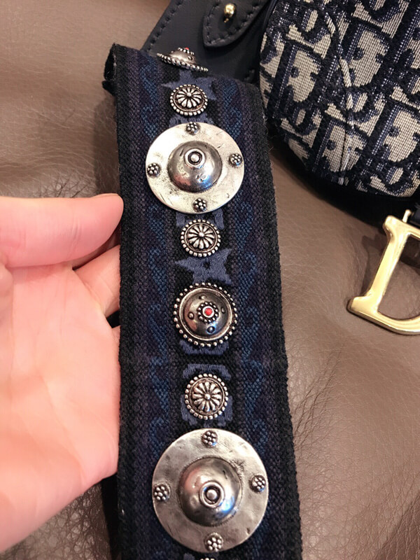 注目商品ディオール重ね刺繍 バック サドル ウエスト ポーチ ロゴ モノグラム 新作 CD M0446CTZQ M928